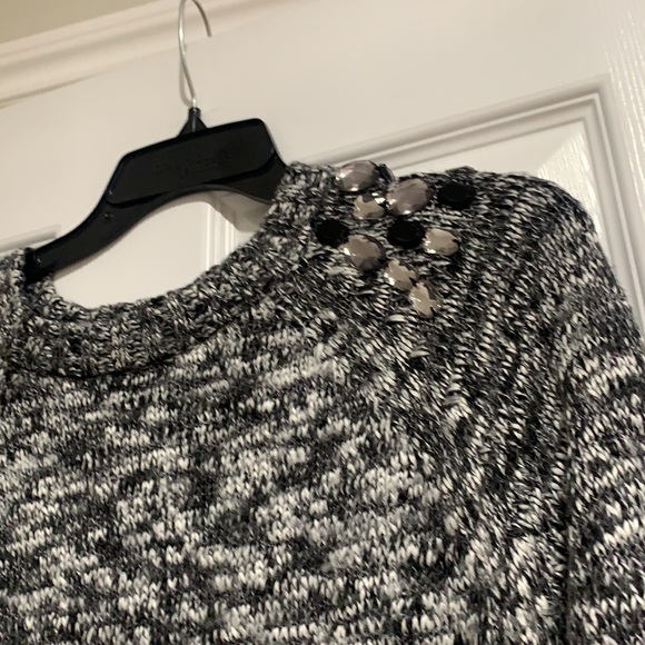 Sweater - Picture 2 of 2